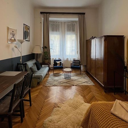 Rustic Apartment In Downtown Of Budapest Exterior foto